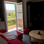 Cozy City Apt